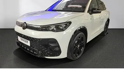 Weiß Gebraucht 2025 VW Tiguan Design SUV | 49.490 € (Fairer Preis)