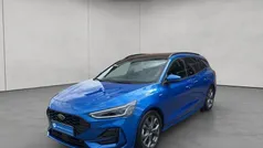 Blau Gebraucht 2024 Ford Focus ST-Line Kombi | 27.950 € (Fairer Preis)