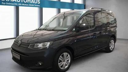 Blau Gebraucht 2024 VW Caddy Van / Kleinbus | 27.210 € (Fairer Preis)