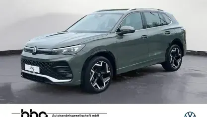 Używany VW Tiguan R-line 150 KM (110 kW) 2025 Szary SUV