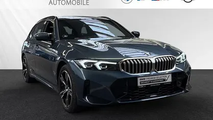 Gebraucht 2024 BMW 330 Efficient Dynamics Kombi | 38.290 € (Guter Preis)