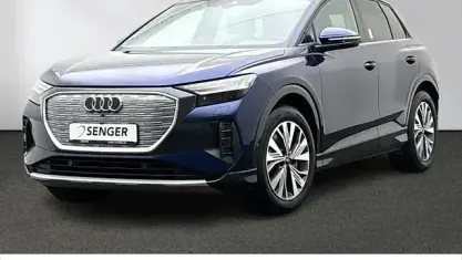 Gebraucht Audi Q4 e-tron Ambiente 150 kW (204 PS) 2023 Navarrablau metallic SUV
