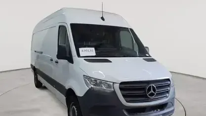 Gebraucht Mercedes Sprinter 170 PS (125 kW) 2024 Arktisweiß Van