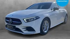 Weiß Gebraucht 2020 Mercedes A200 AMG line Limousine | 25.255 € (Fairer Preis)