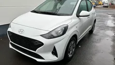 Weiß Neu 2024 Hyundai i10 Select Kleinwagen | 16.990 € (Fairer Preis)