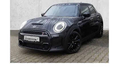 Gebraucht Mini Cooper S 178 PS (130 kW) 2023 Schwarz Kleinwagen