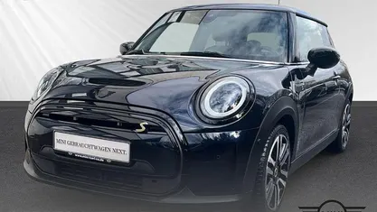 Gebraucht Mini Cooper SE 75 kW (102 PS) 2022 Schwarz Kleinwagen