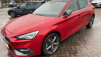 Gebraucht Seat Leon FR 150 PS (110 kW) 2020 "desire" rot Limousine