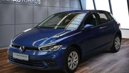 Usata VW Polo Life 95 CV (69 kW) 2023 Blu Utilitaria