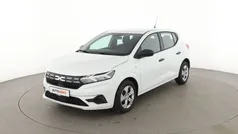Weiß Gebraucht 2024 Dacia Sandero Essentiel Kleinwagen | 12.840 € (Guter Preis)