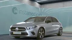 Silber Gebraucht 2022 Mercedes A250 Limousine | 23.480 € (Fairer Preis)