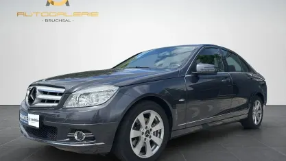 Używany Mercedes C300 Avantgarde 231 KM (169 kW) 2009 Szary Sedan/Limuzyna