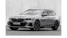 Grau Gebraucht 2024 BMW 540 M Sport Kombi | 67.990 € (Fairer Preis)