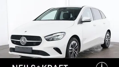 Polarweiß Gebraucht 2024 Mercedes 250 Kombi | 33.280 €