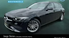 Unilack schwarz Gebraucht 2023 Mercedes C200 Kombi | 30.690 € (Guter Preis)