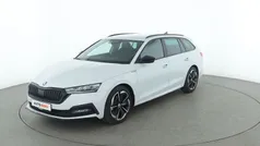 Weiß Gebraucht 2024 Skoda Octavia SportLine Kombi | 35.480 € (Guter Preis)