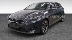 Grau Gebraucht 2024 Kia Ceed Platinum Limousine | 27.490 € (Fairer Preis)