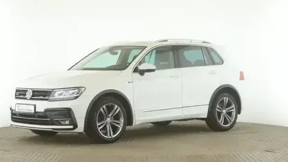 Gebraucht VW Tiguan R-line 125 PS (91 kW) 2018 Pure white SUV