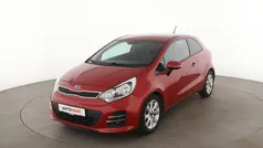 Rot Gebraucht 2015 Kia Rio DREAM-TEAM Edition Limousine | 8.190 € (Fairer Preis)