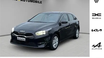 Neu Kia Ceed Sportswagon 140 PS (102 kW) 2025 1k) black pearl m (schwarz Kombi