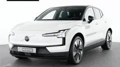 Crystal white Gebraucht 2025 Volvo EX30 Performance SUV | 44.550 € (Fairer Preis)