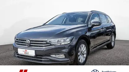 Gebraucht VW Passat Business 150 PS (110 kW) 2023 Grau / mangangrau (metallic) Kombi