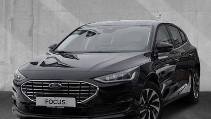 Neu Ford Focus Titanium 125 PS (91 kW) 2026 Agate black metallic Limousine