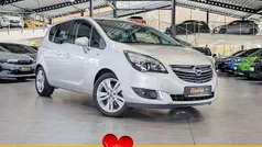 Silber Gebraucht 2015 Opel Meriva Innovation Van / Kleinbus | 8.950 € (Etwas zu teuer)