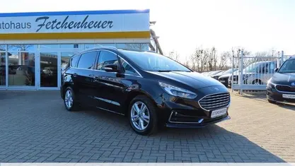 Gebraucht Ford S-MAX S 150 PS (110 kW) 2021 Schwarz Van / Kleinbus