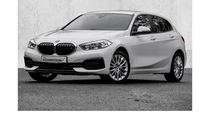 Weiß Gebraucht 2020 BMW 120 Advantage Kleinwagen | 22.200 € (Fairer Preis)
