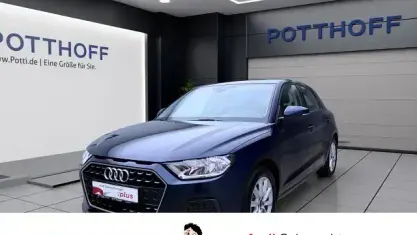 Gebraucht Audi A1 Sportback Advanced 116 PS (85 kW) 2025 Navarrablau metallic Kleinwagen