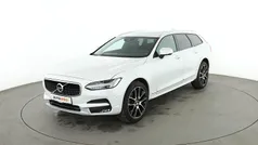 Weiß Gebraucht 2017 Volvo V90 CC Pro Kombi | 27.810 € (Fairer Preis)