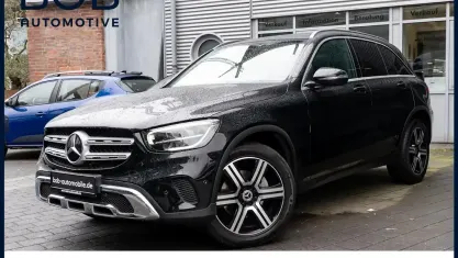 Gebraucht Mercedes GLC200 197 PS (144 kW) 2022 Schwarz SUV