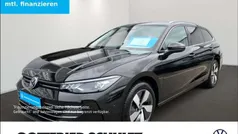 Schwarz Gebraucht 2024 VW Passat Business Kombi | 32.990 € (Fairer Preis)