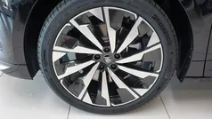Gebraucht 2025 Skoda Enyaq iV SportLine SUV | 56.480 € (Fairer Preis)