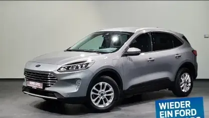 Gebraucht Ford Kuga Titanium 224 PS (164 kW) 2022 Silber, solar silver metallic SUV