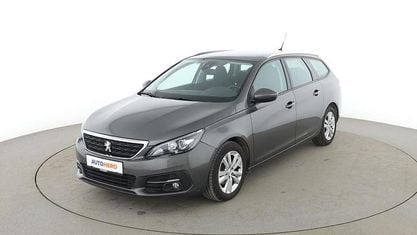 Używany Peugeot 308 Active 131 KM (96 kW) 2018 Szary Kombi