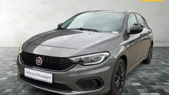 Colosseo grau metallic (5dr) Gebraucht 2020 Fiat Tipo Tech Limousine | 10.980 € (Guter Preis)