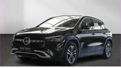 Gebraucht Mercedes GLA200 163 PS (119 kW) 2025 Schwarz SUV