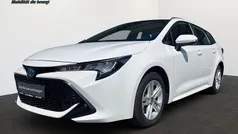 Weiß Gebraucht 2022 Toyota Corolla Business Edition Kombi | 25.990 € (Guter Preis)
