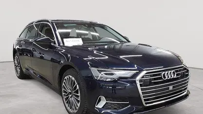 Gebraucht Audi A6 Sport 266 PS (195 kW) 2022 Firmamentblau metallic Kombi