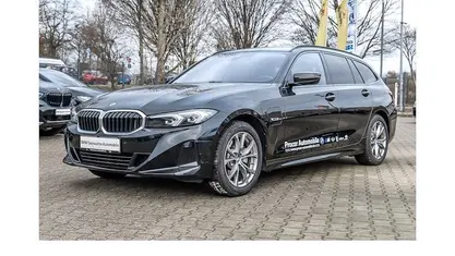 Gebraucht 2022 BMW 320e Sport Line Kombi | 26.490 € (Fairer Preis)