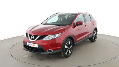 Gebraucht Nissan Qashqai N-Connecta 116 PS (85 kW) 2016 Rot SUV