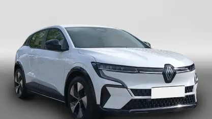 Occasion Renault Megane E-Tech Equilibre 96 kW (131 ch) 2022 Blanc Berline