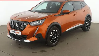 Second-hand Peugeot 2008 Allure 131 CP (96 kW) 2021 Portocaliu SUV