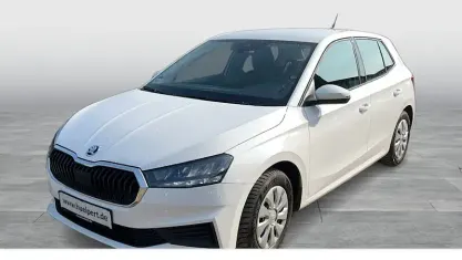 Gebraucht Skoda Fabia Active 80 PS (58 kW) 2023 Candyweiß Kleinwagen