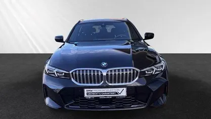 Gebraucht BMW 330 M Sport 245 PS (180 kW) 2025 Kombi