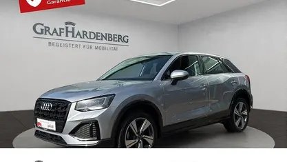 Silber Gebraucht 2024 Audi Q2 Advanced Plus SUV | 33.888 € (Fairer Preis)