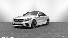 Manufaktur diamantweiß bright Gebraucht 2019 Mercedes C400 AMG Coupé | 40.890 € (Fairer Preis)