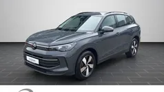 Grau Gebraucht 2022 VW Tiguan Life SUV | 48.490 €